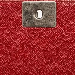 Pre Owned Chanel Red Quilted Caviar Leather New Medium Boy Bag