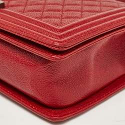 Pre Owned Chanel Red Quilted Caviar Leather New Medium Boy Bag
