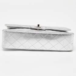 Pre Owned Chanel Silver Quilted Leather Medium Classic Double Flap Bag