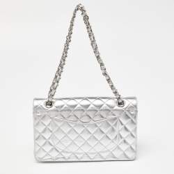Pre Owned Chanel Silver Quilted Leather Medium Classic Double Flap Bag