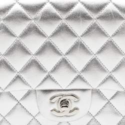 Pre Owned Chanel Silver Quilted Leather Medium Classic Double Flap Bag