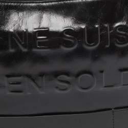 Pre Owned Chanel Black Glossy Leather Je Ne Suis Pas En Solde Pouch
