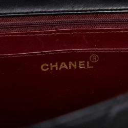 CHANEL Vintage Jumbo XL Flap Bag