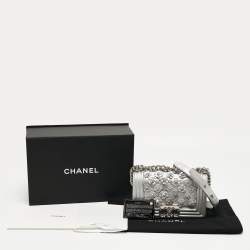 Pre Owned Chanel Silver Quilted Leather Small Camellia Applique Boy Flap Bag