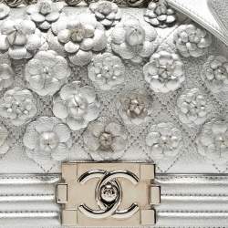 Pre Owned Chanel Silver Quilted Leather Small Camellia Applique Boy Flap Bag