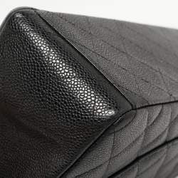 Pre Owned Chanel Black Quilted Caviar Leather Maxi Classic Double Flap Bag