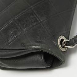 Pre Owned Chanel Black Quilted Leather New Chic Flap Bag