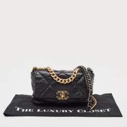 Pre Owned Chanel Black Quilted Leather Medium 19 Flap Bag