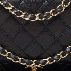 Pre Owned Chanel Black Quilted Caviar Leather Jumbo Classic Double Flap Bag