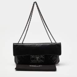 Pre Owned Chanel Black Quilted Leather Reissue Flap Bag