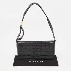 Pre Owned Chanel Black Chocolate Bar Leather Vintage Flap Bag