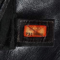 Pre Owned Chanel Black Chocolate Bar Leather Vintage Flap Bag