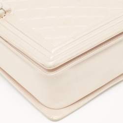 Pre Owned Chanel Pearl White Shimmer Quilted Leather Large Boy Flap Bag