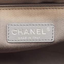 Pre Owned Chanel Pearl White Shimmer Quilted Leather Large Boy Flap Bag