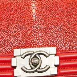 Pre Owned Chanel Red Stingray and Leather Small Boy Flap Bag