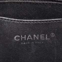 Pre Owned Chanel Black Quilted Aged Leather Large Just Mademoiselle Bowling Bag