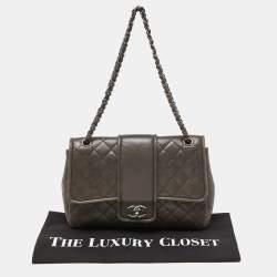 Pre Owned Chanel Grey Quilted Leather Elementary Chic Flap Bag