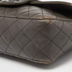 Pre Owned Chanel Grey Quilted Leather Elementary Chic Flap Bag