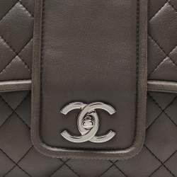 Pre Owned Chanel Grey Quilted Leather Elementary Chic Flap Bag