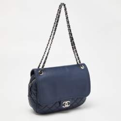 Pre Owned Chanel Blue Quilted Aged Leather Flap Shoulder Bag