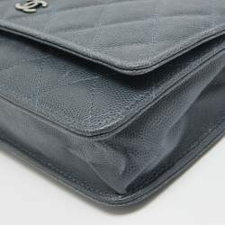 Pre Owned Chanel Ash Blue Quilted Caviar Leather Classic Wallet on Chain