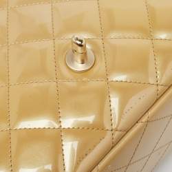 Pre Owned Chanel Cream Quilted Patent Leather Maxi Classic Single Flap Bag