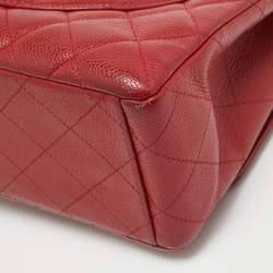 مملوكة مسبقًا Chanel Red Quilted Caviar Leather Maxi Classic Single Flap Bag