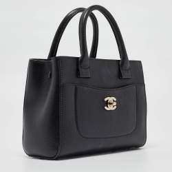 Pre Owned Chanel Black Leather Mini Neo Executive Tote
