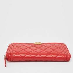 Pre Owned Chanel Red Quilted Leather Boy Zip Around Wallet