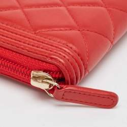 Pre Owned Chanel Red Quilted Leather Boy Zip Around Wallet