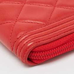 Pre Owned Chanel Red Quilted Leather Boy Zip Around Wallet