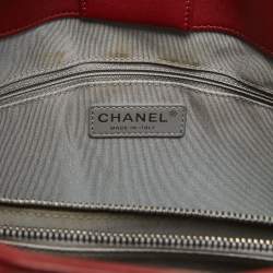 Pre Owned Chanel Red Chevron Quilted Leather Large Boy Shopper Tote