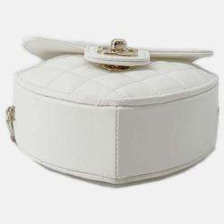Pre Owned Chanel White Lambskin Matelasse Large CC In Love Heart Bag