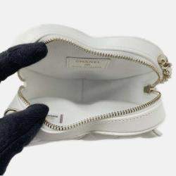 Pre Owned Chanel White Lambskin Matelasse Large CC In Love Heart Bag