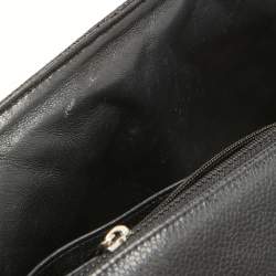 مملوكة مسبقًا Chanel Black Quilted Caviar Leather Jumbo Classic Single Flap Bag