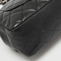 مملوكة مسبقًا Chanel Black Quilted Caviar Leather Jumbo Classic Single Flap Bag