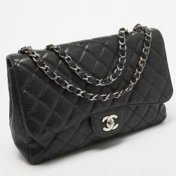 مملوكة مسبقًا Chanel Black Quilted Caviar Leather Jumbo Classic Single Flap Bag