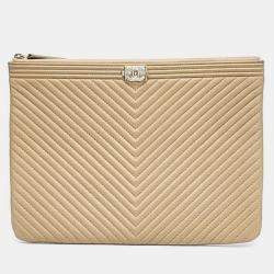 Pre Owned Chanel Brown Leather Chevron Boy Medium Clutch Bag