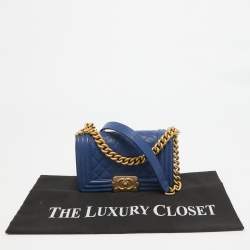 مملوكة مسبقًا حقيبة شانيل ميني بوي جلد أزرق كحلي