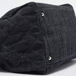Pre Owned Chanel Dark Blue Quilted Denim Bowler Bag