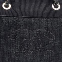 Pre Owned Chanel Dark Blue Quilted Denim Bowler Bag