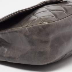 Pre Owned Chanel Grey Quilted Glazed Leather Small CC Delivery Bag