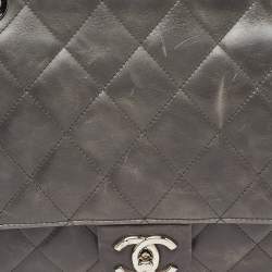 Pre Owned Chanel Grey Quilted Glazed Leather Small CC Delivery Bag
