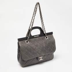 Pre Owned Chanel Grey Quilted Glazed Leather Small CC Delivery Bag