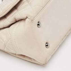 Pre Owned Chanel Light Grey Quilted Leather Lady Pearly Flap Bag