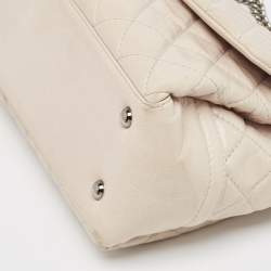 Pre Owned Chanel Light Grey Quilted Leather Lady Pearly Flap Bag