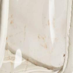Pre Owned Chanel White PVC and Leather Sand By The Sea Flap With Pearl Strap Bag 