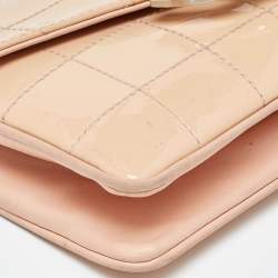 Pre Owned Chanel Peach Square Quilt Patent Leather Diagonal CC Flap Bag