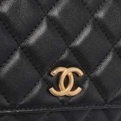 مملوكة مسبقًا Chanel Black Quilted Leather Pearl WOC Bag