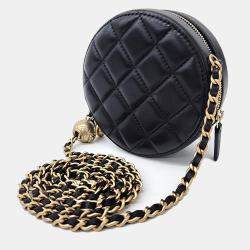 Pre Owned حقيبة شانيل سوداء جلد دائري لؤلؤي بسلسلة